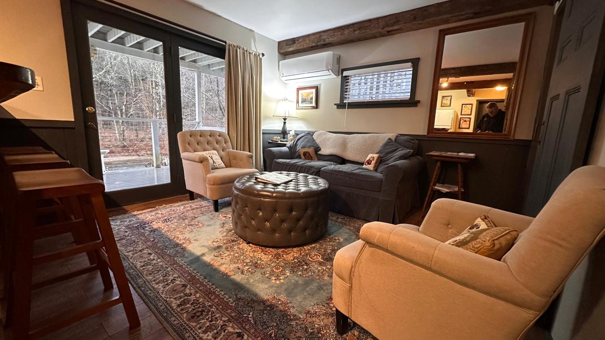 Phineas Swann Inn & Spa Montgomery Center エクステリア 写真