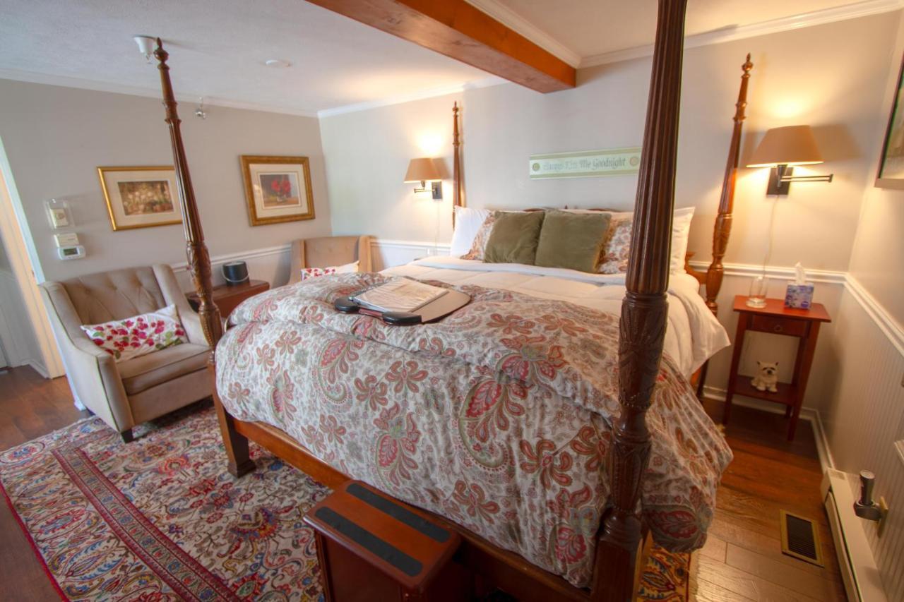 Phineas Swann Inn & Spa Montgomery Center エクステリア 写真